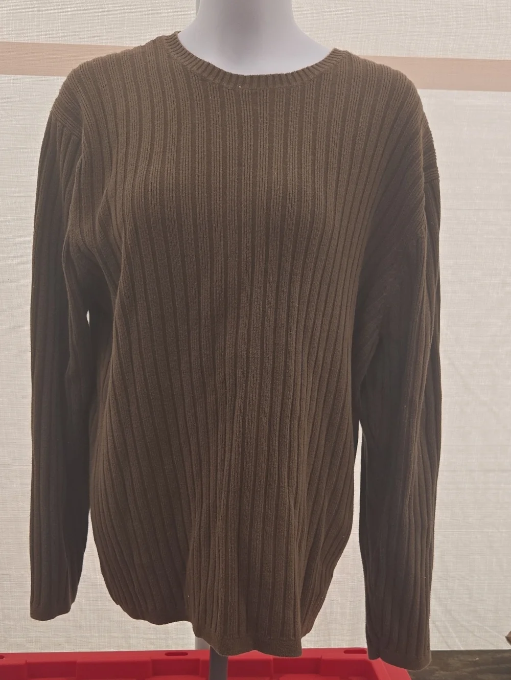 GAP Men's Ribbed Crewneck Sweater in Brown